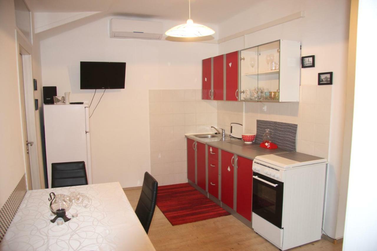 Apartment In City Center Rijeka Exterior foto